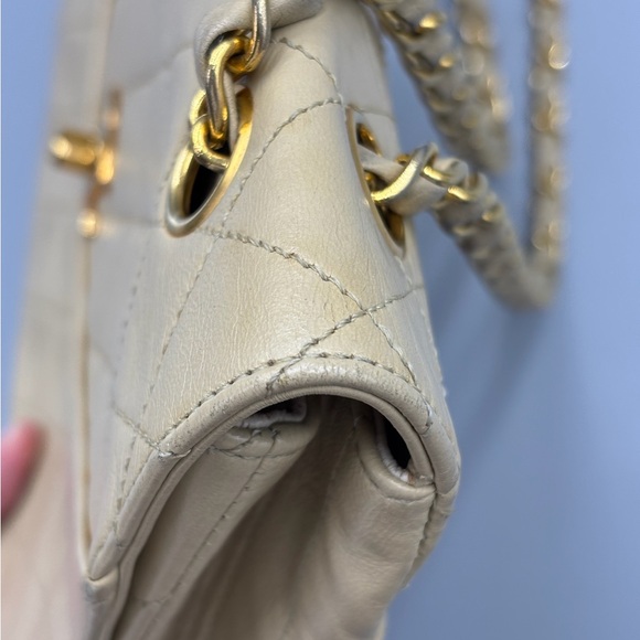 Chanel single flap lambskin beige square chain bag - Picture 6 of 16